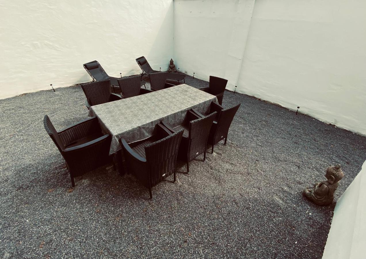 Traumhaftes 1-Zi Apartment Mit Gartennutzung Naehe Krefeld Hbf Exterior photo
